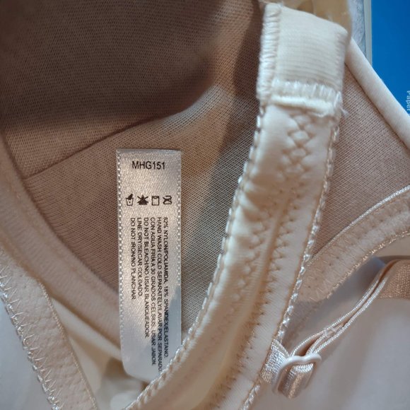 NEW Hanes Super Soft Girls Convertible Strap Bra Molded Underwire Size 30 NWT - Picture 7 of 7